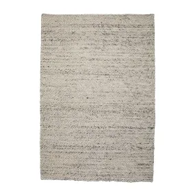 Looped Wool Rug by Azizah - Soft and Luxurious Handmade Decor Piece