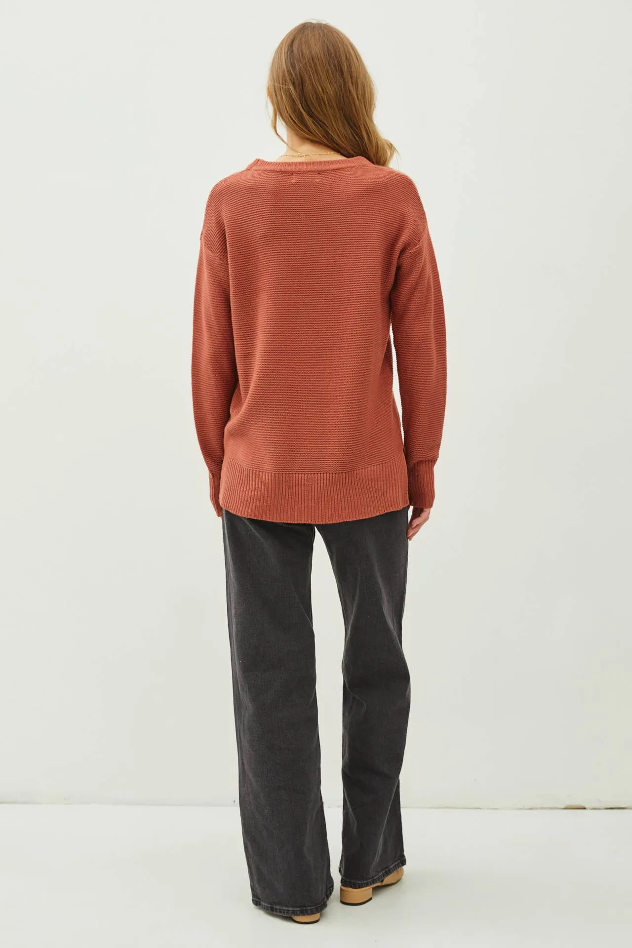 Basic Round Neck Boyfriend Fit Sweater: Brick