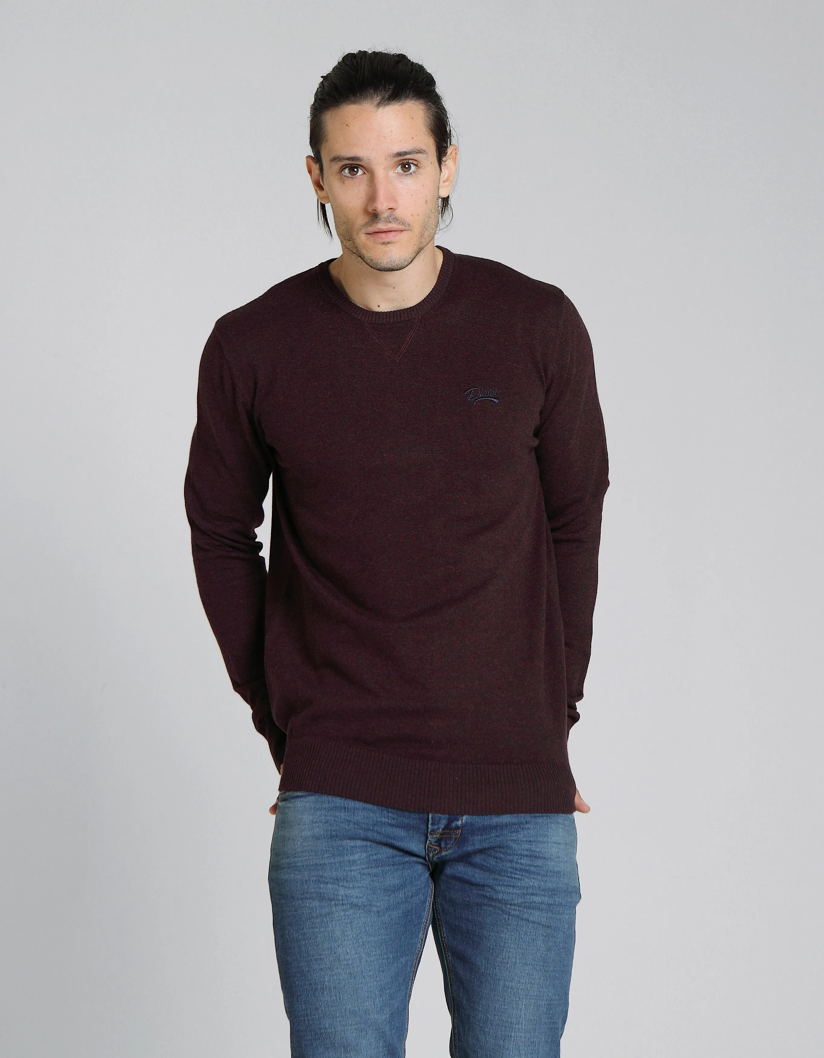 Dale Round Neck Port