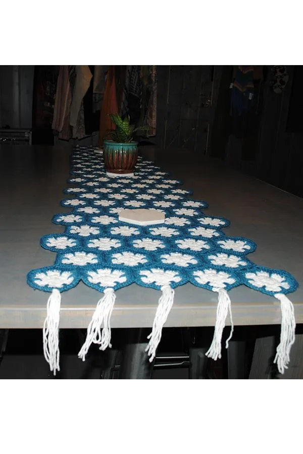 Knitted Table Runner