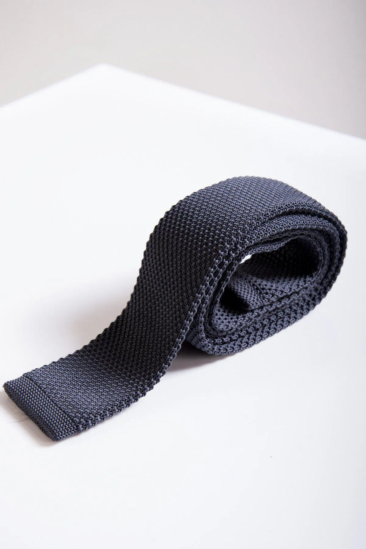 KT - Mid Grey Knitted Tie