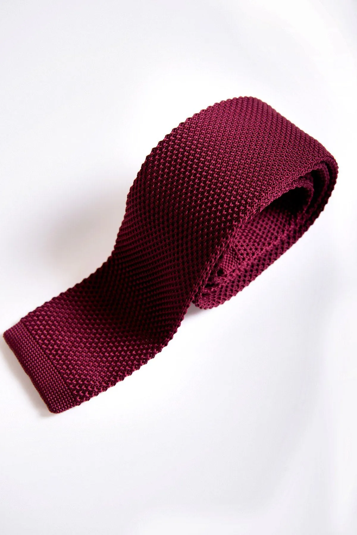 KT - Wine Knitted Tie