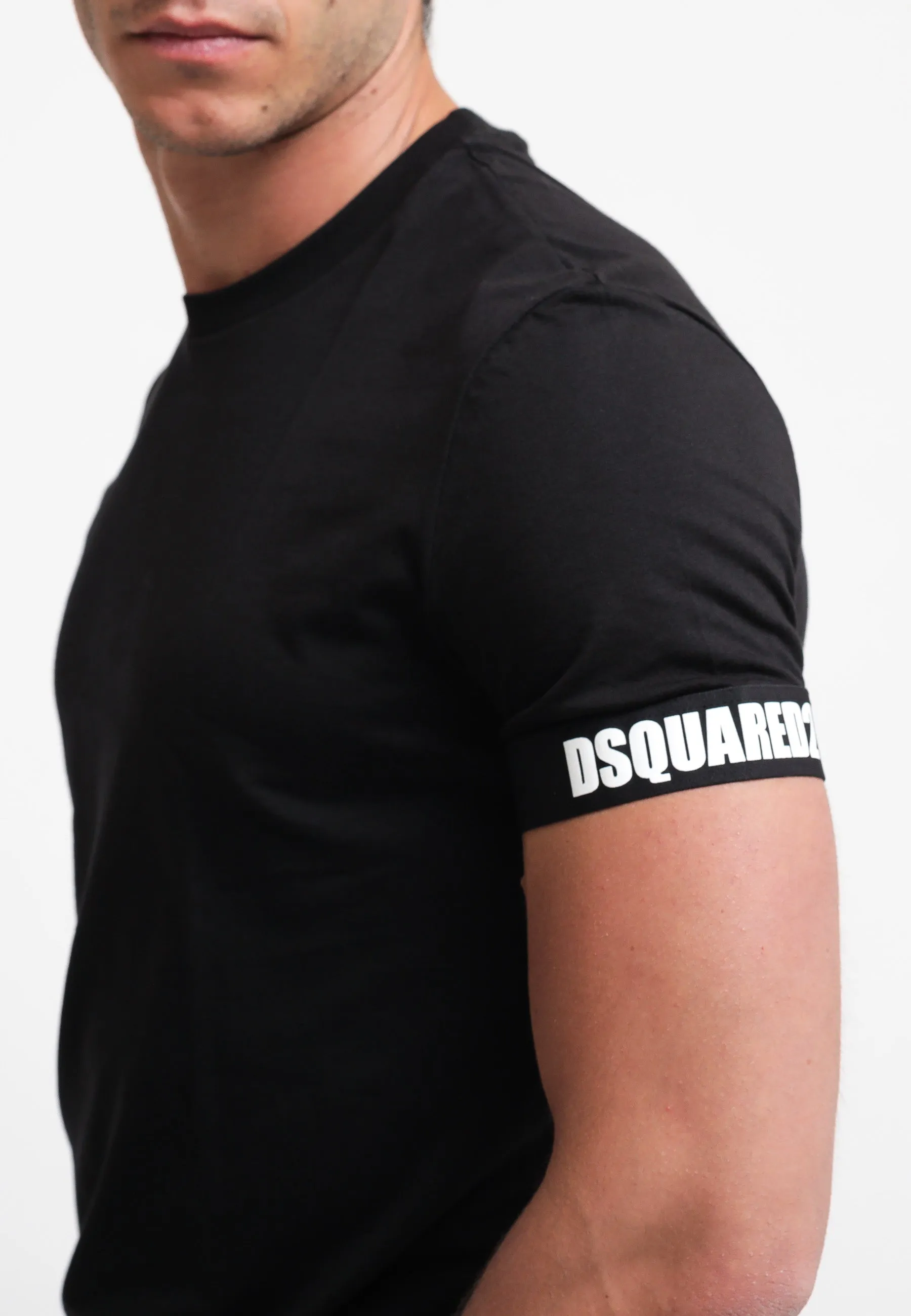 Round Neck T-Shirt - Black/Logo